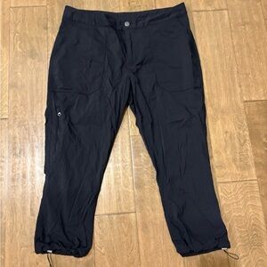 Columbia Women’s Black Climber Canyon Capri Pants Hiking